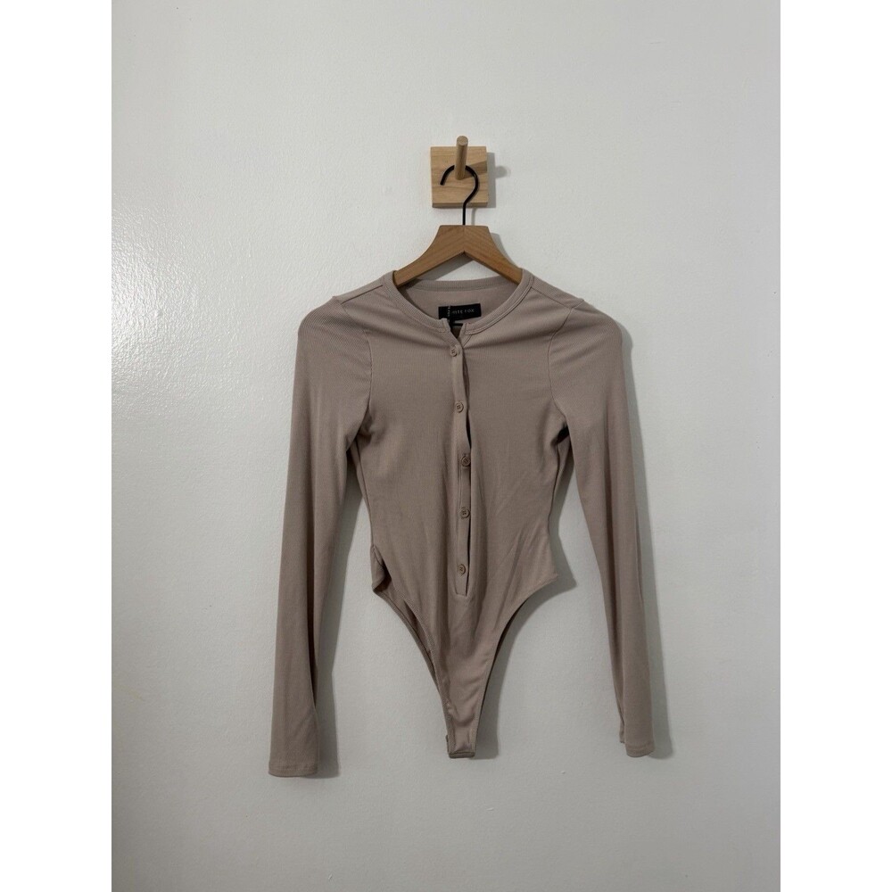 White Fox Ribbed Long Sleeve Body Suit Button Front Beige Small Rayon